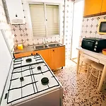 Apartamento Cerca Del Mar Barbacoa Para Familias